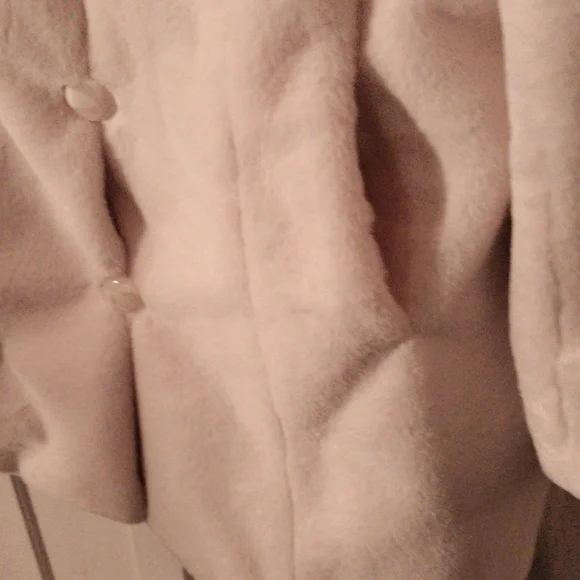 Dennis By Dennis Basso GOLD White Faux Fur Coat With Removable Collar NWOT